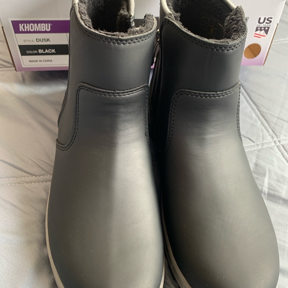 Khombu Black Boots